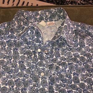 Western pearl snap shirt, women’s size medium